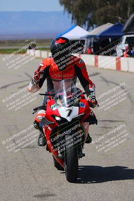 media/Mar-22-2025-TrackDaz (Sat) [[0456df0c41]]/Group B/Grid and Front straight/